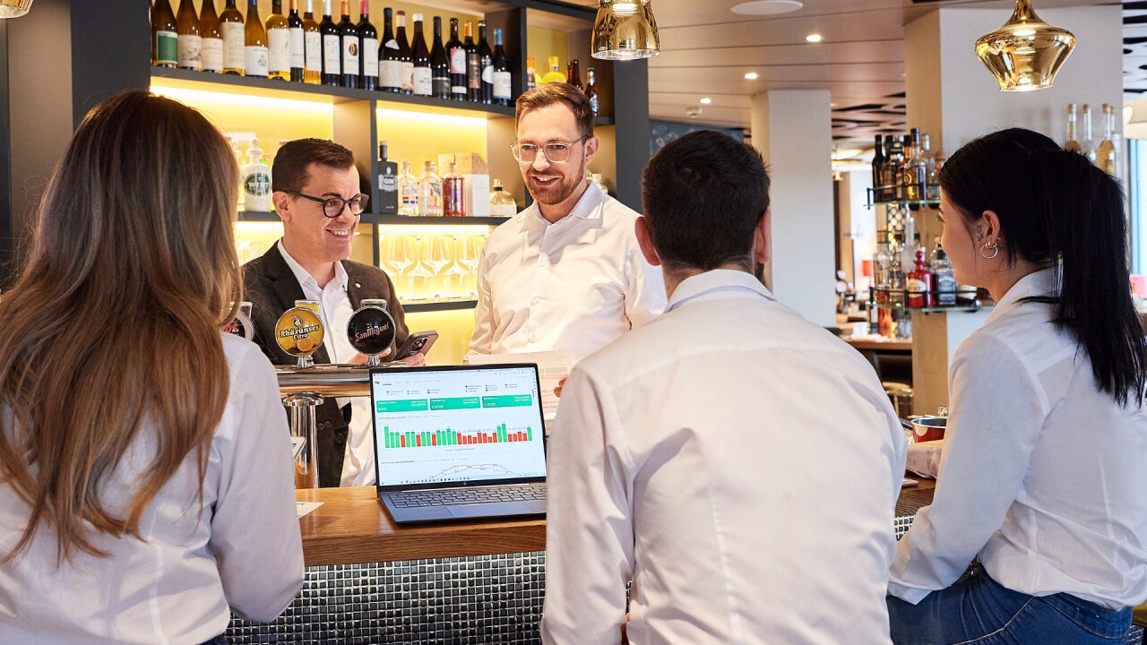 Morgenmeeting im Cascada Hotel Luzern mit verständlicher Zahlenanalyse