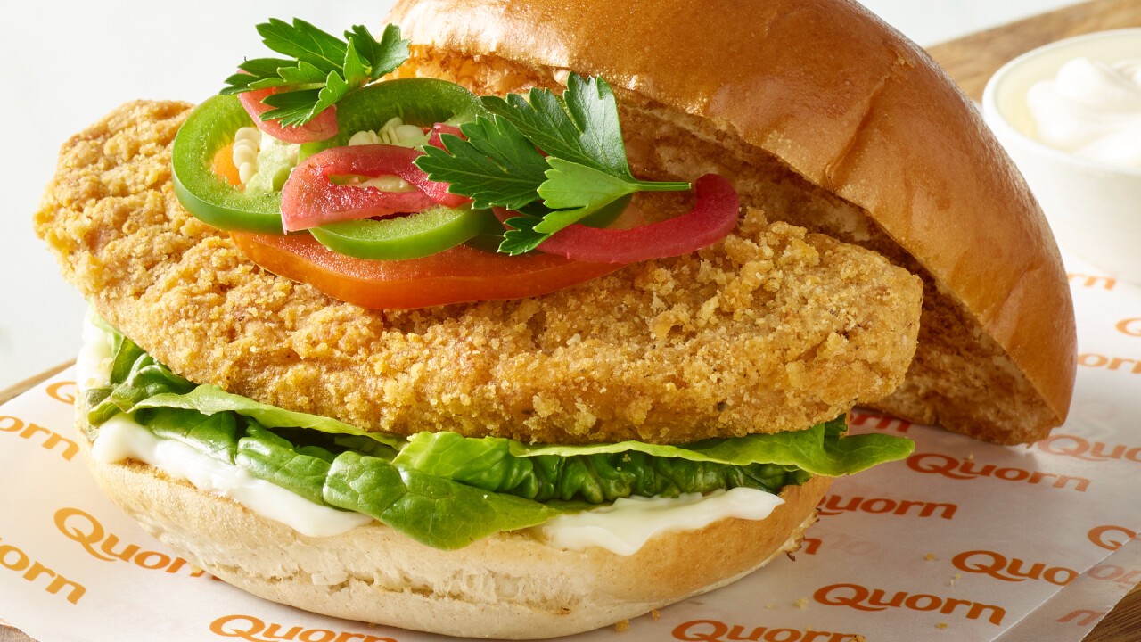 Quorn™ Crunchy Filet Burger vegan