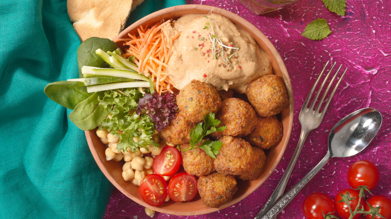 Inspiration: Falafel Bowl mit Hummus